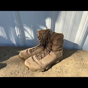 Under Armour Loadout Boots Size 